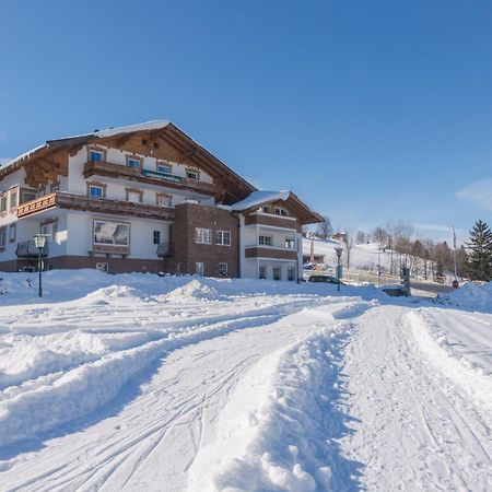 Landhaus Hubertus Wellness & Breakfast Schladming Exterior foto
